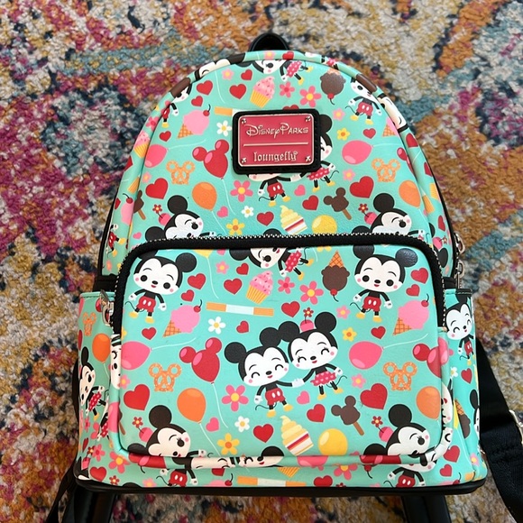 Disneyland Lounge fly backpack